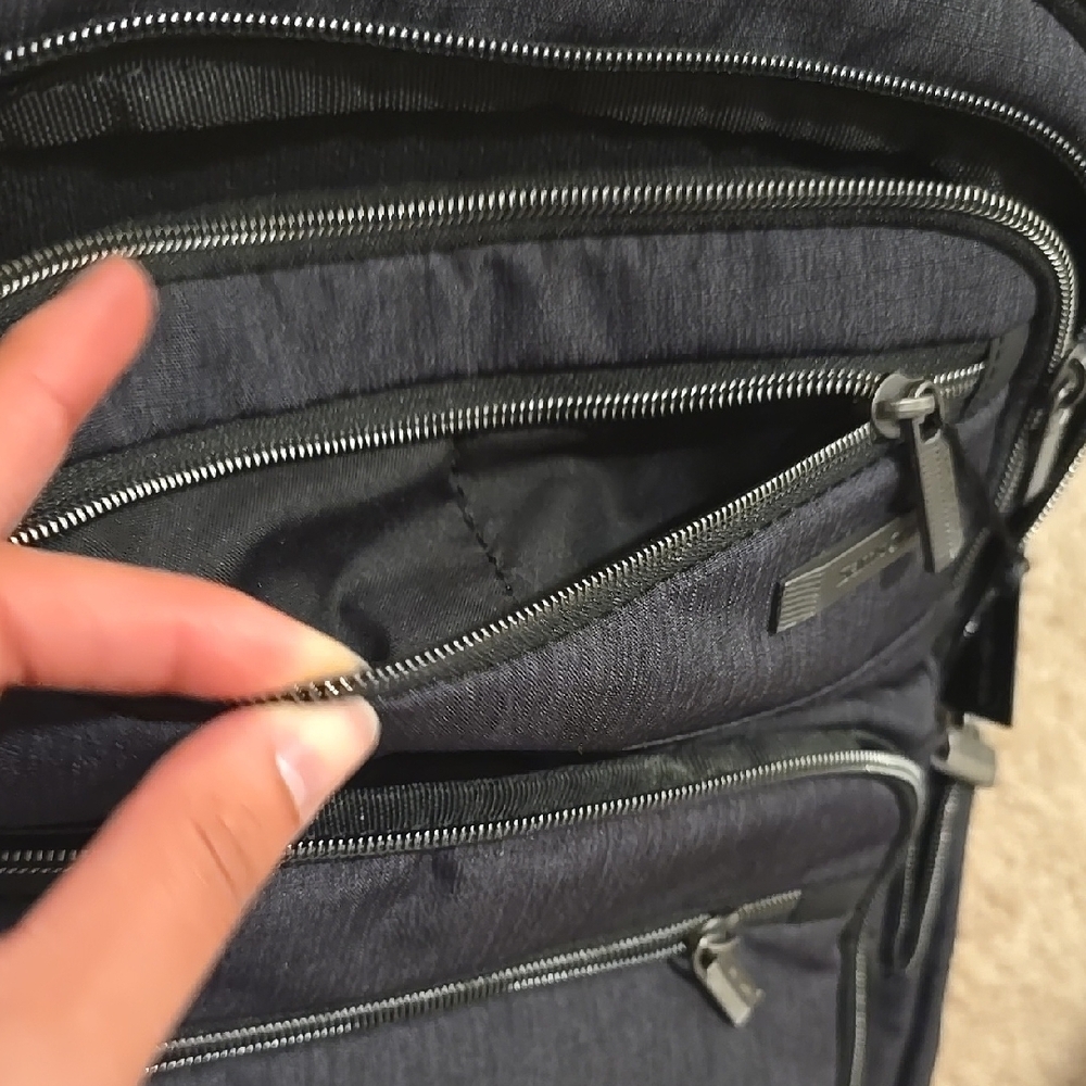 Samsonite Gray Backpack - Picture 7 of 17